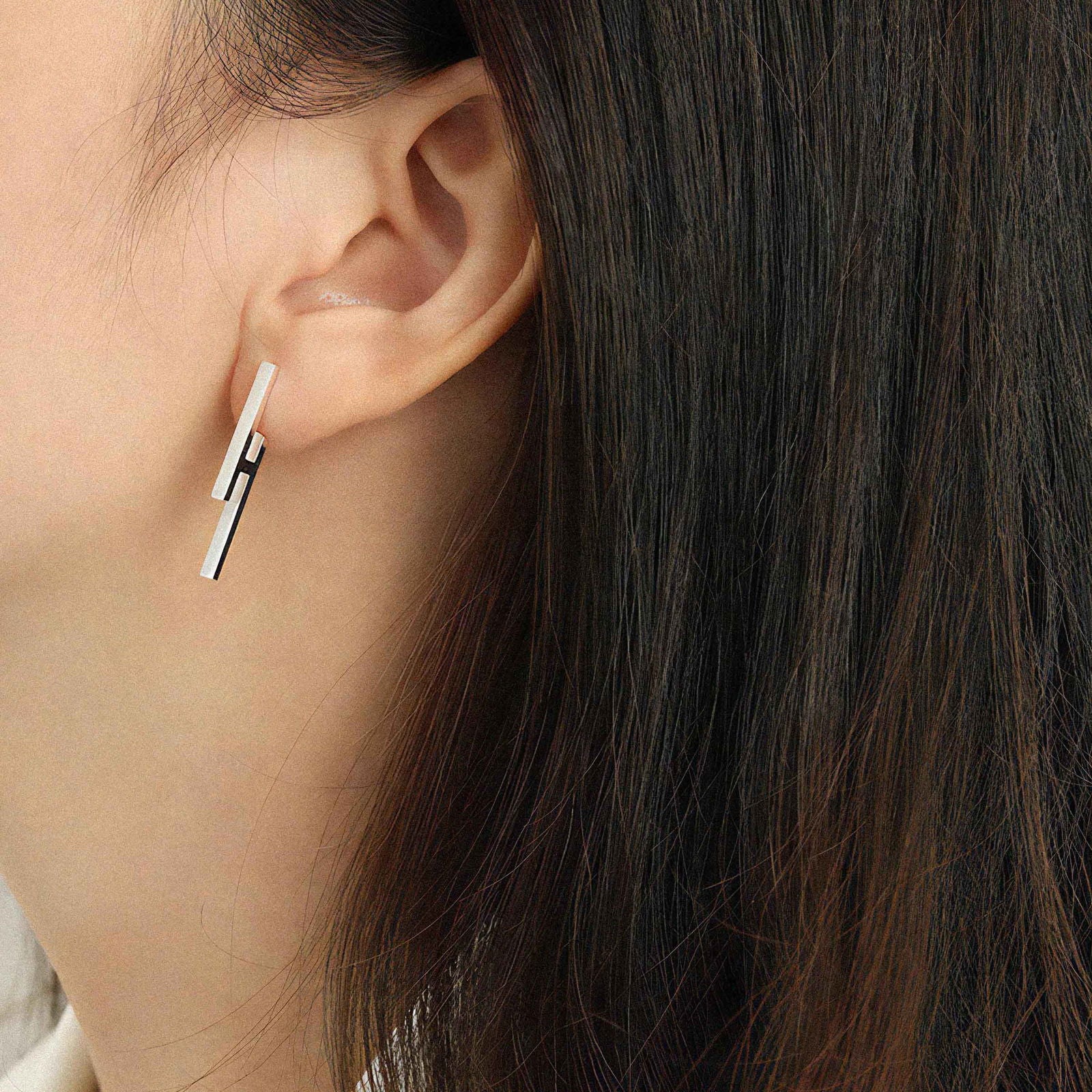 ROSEANNE JEWELRY Earstud JOANNA